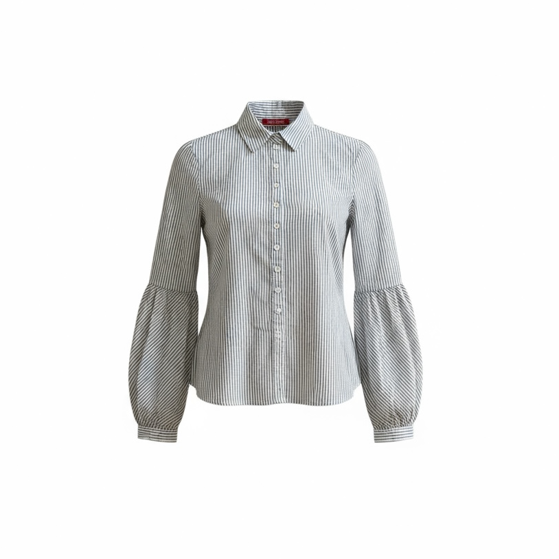 Chemise vintage Alain Manoukian avec plastron à rayures inversées. Les manches sont bouffantes.