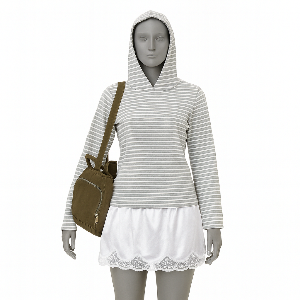 Pull à capuche gris et blanc à rayures horizontales, coupe droite, fabriqué au Japon.