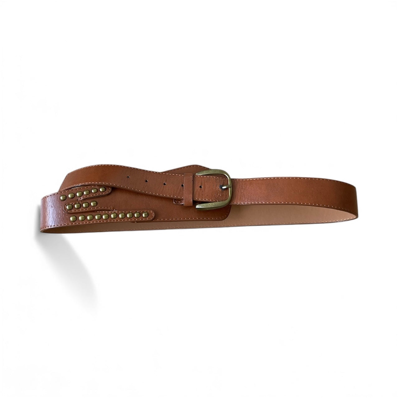 Ceinture en cuir camel New Yorker avec boucle dorée et rivets, longueur 95 cm
